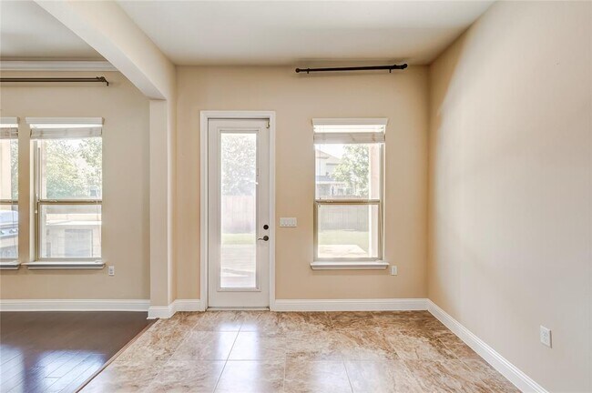 Building Photo - 16009 Jeffs Ln