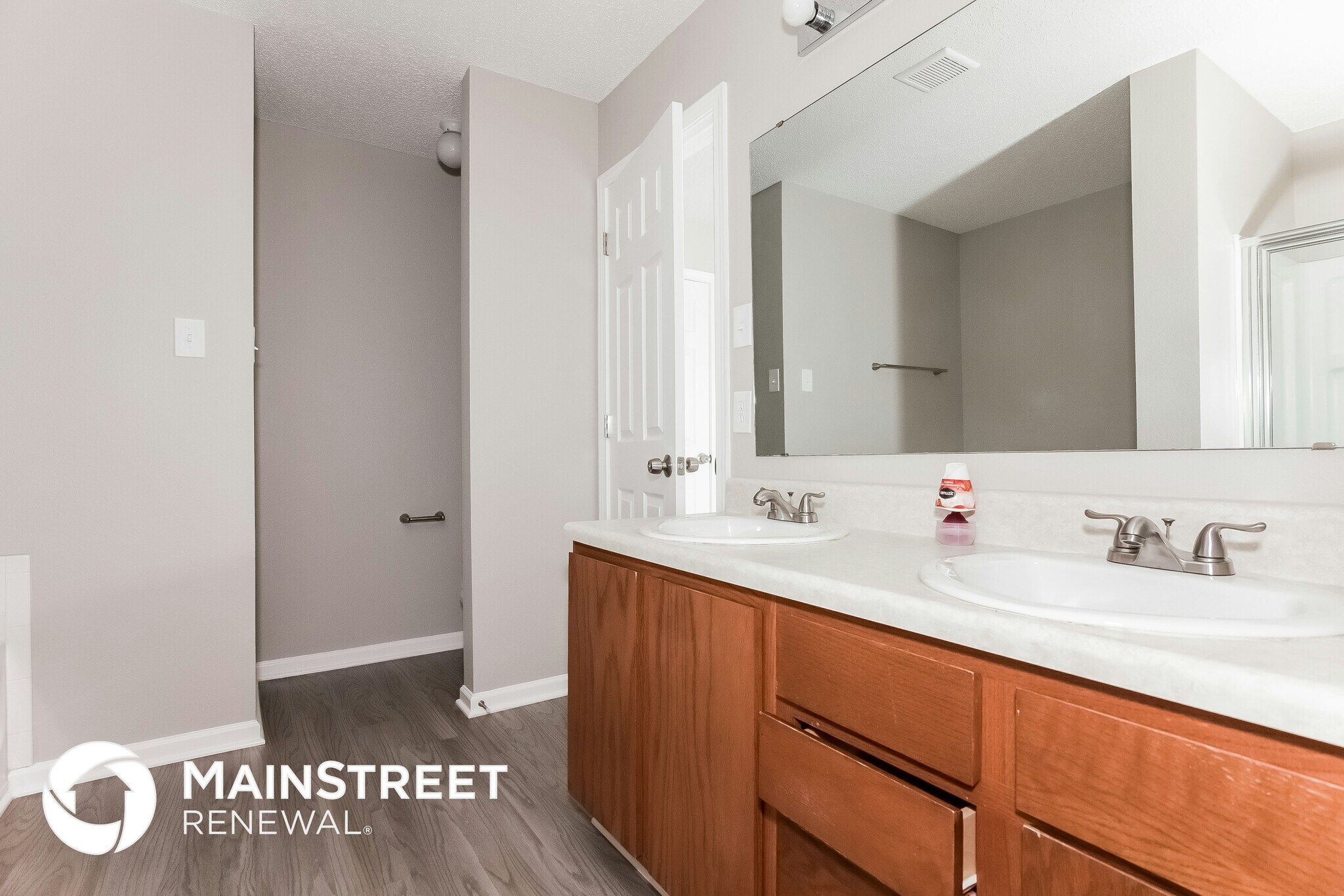 Building Photo - 6624 Rustic View Ct