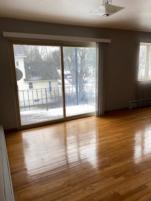 Building Photo - 1653 Oakwood Ave