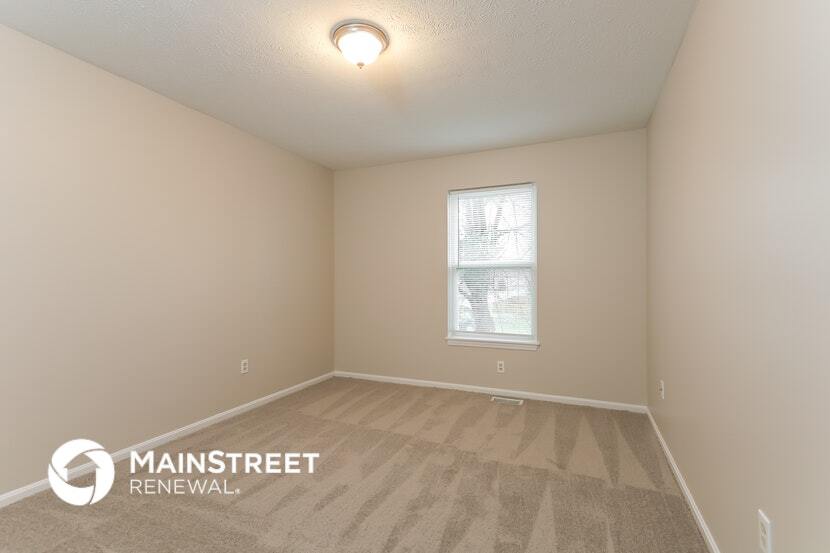 Building Photo - 5908 Suwanee Dr