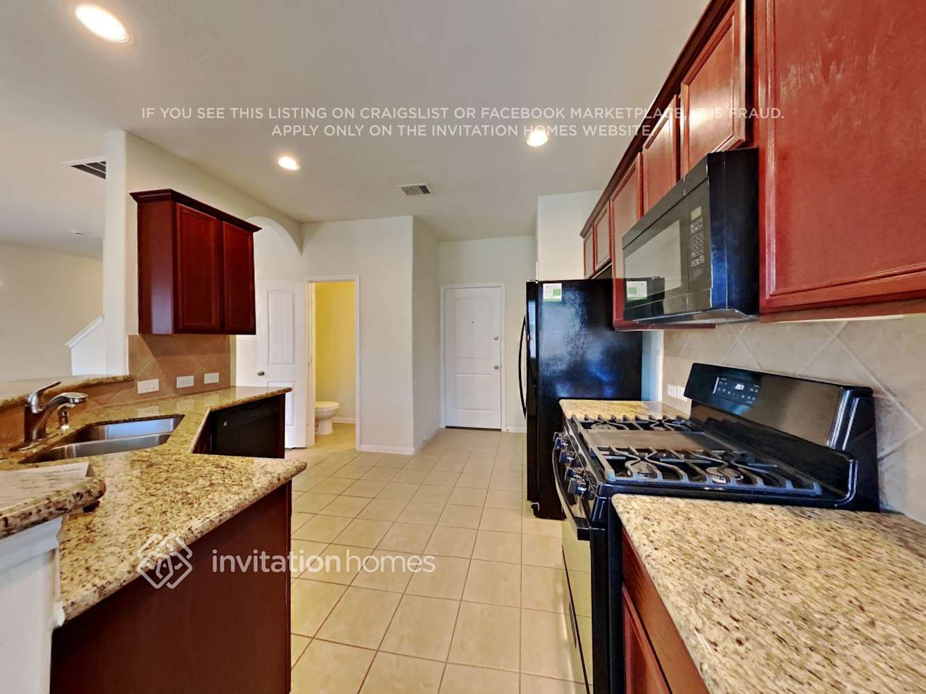 Building Photo - 30730 Gardenia Trace Dr