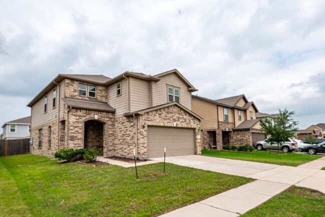 Building Photo - 2518 Boxwood Park