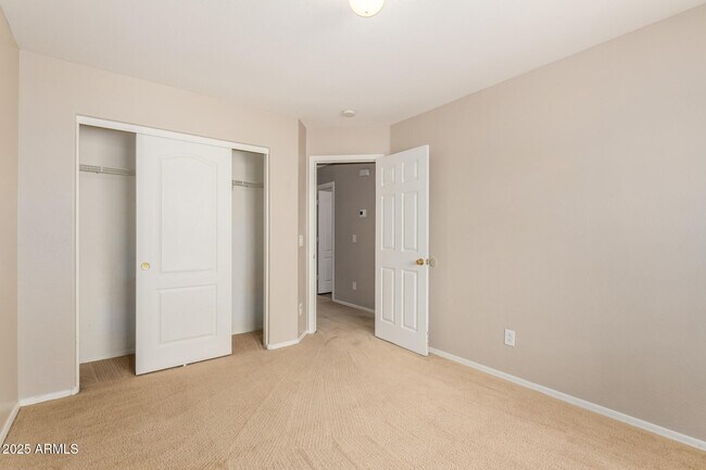 Building Photo - 6381 E Lush Vista View