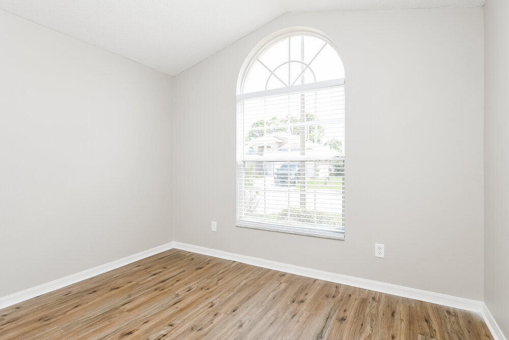 Building Photo - 417 Halstead Dr