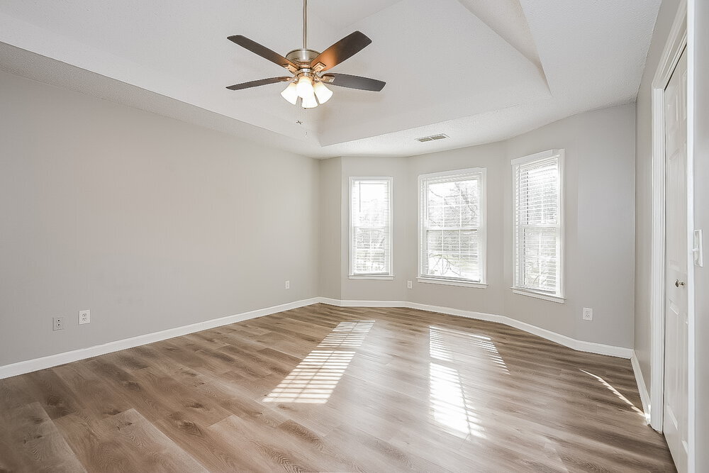 Building Photo - 28 Peggy Ct NW