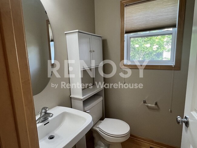 Building Photo - 8285 Labont Way