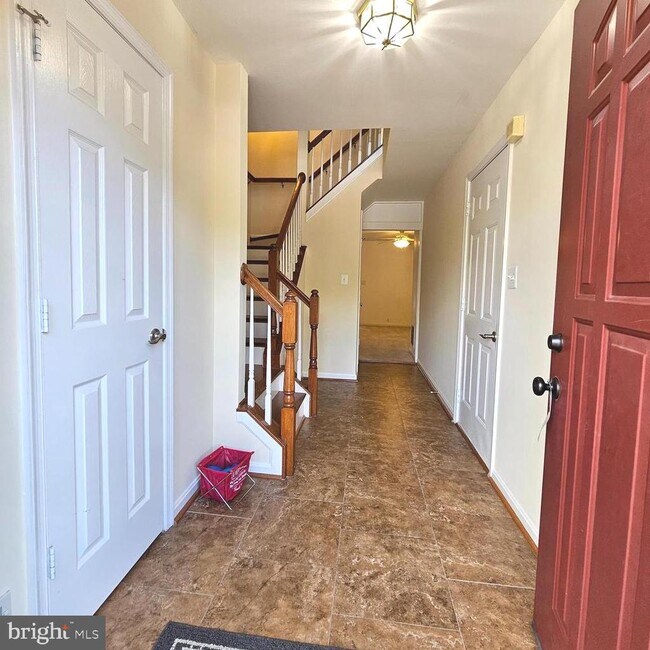 Building Photo - 45427 Baggett Terrace