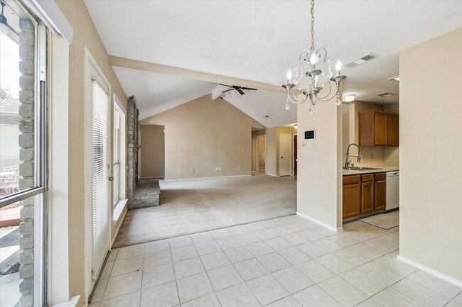 Building Photo - 16330 Leamington Ln