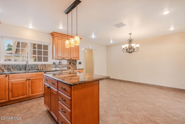 Building Photo - 2117 Hurles Ave
