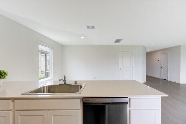 Building Photo - 10824 Red Orchid Dr