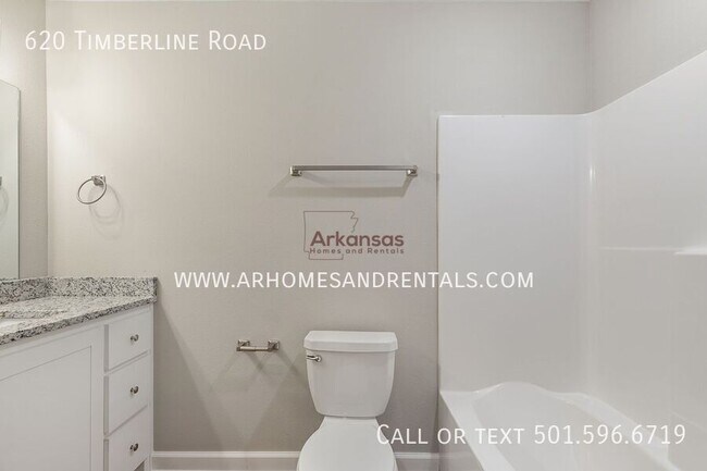 Building Photo - 620 Timberline Rd