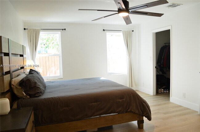 Building Photo - 1200 NW 78th Ave