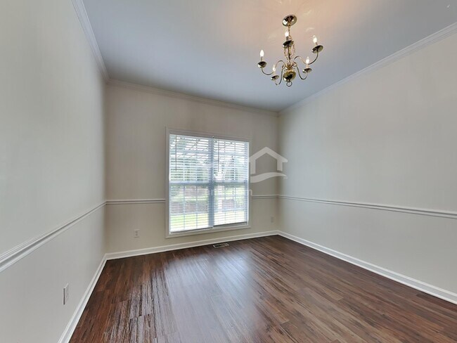 Building Photo - 1860 Francis Mill Ct