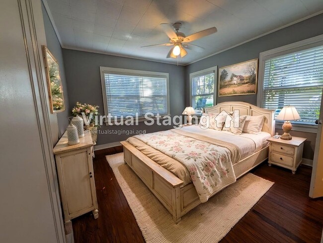 Building Photo - 145 29th Ave N