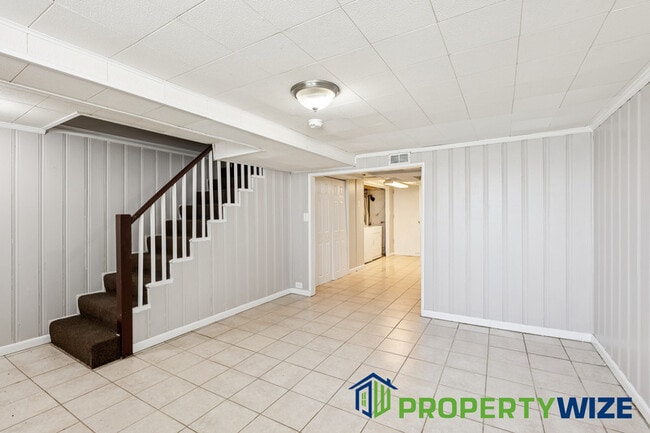 Building Photo - 4003 Shannon Dr