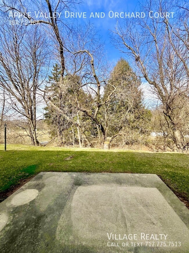 Building Photo - 910 Apple Valley Dr