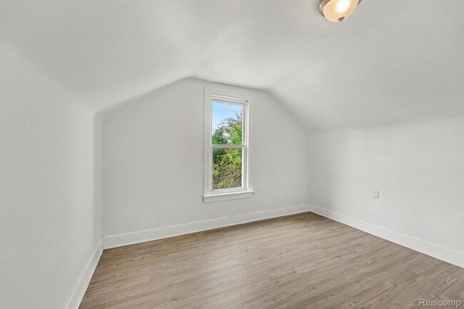 Building Photo - 15224 Rossini Dr