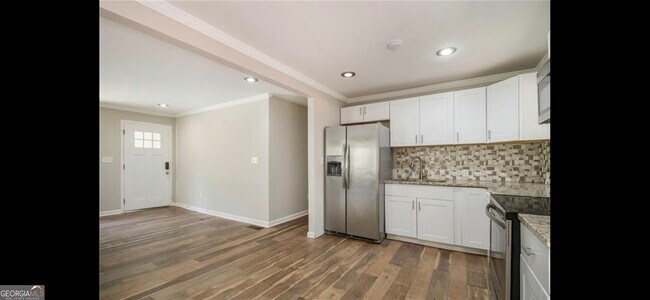 Building Photo - 3704 Asbury Ln SW