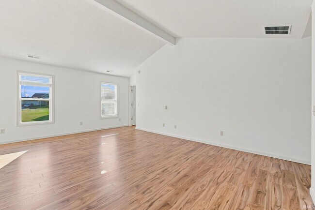 Building Photo - 14072 Aloes Psge