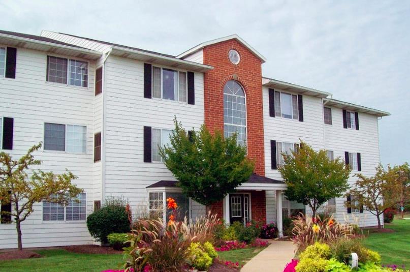 Cambridge Court Apartments 14909 Hummel Rd Brookpark OH 44142