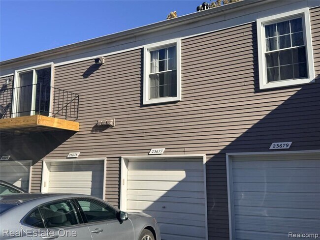 Building Photo - 23677 Stonehenge Blvd