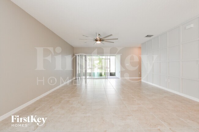 Building Photo - 606 Black Eagle Dr