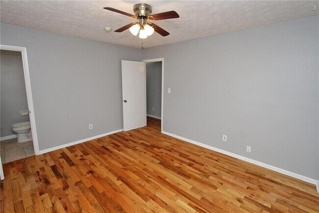 Building Photo - 4905 Annistown Rd