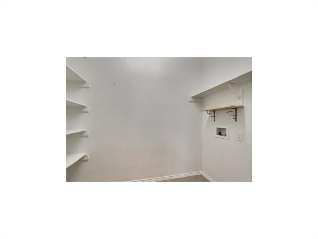 Building Photo - 8729 Noontide Dr