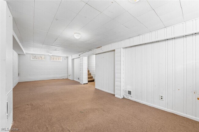 Building Photo - 2438 Brookdale Ave