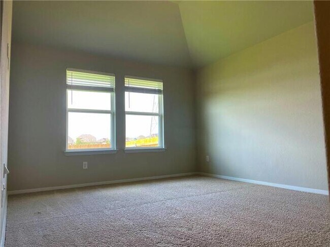 Building Photo - 6409 Wolf Pack Dr
