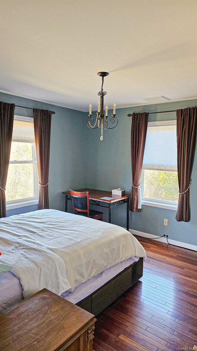 Building Photo - 315 Arcadia Rd