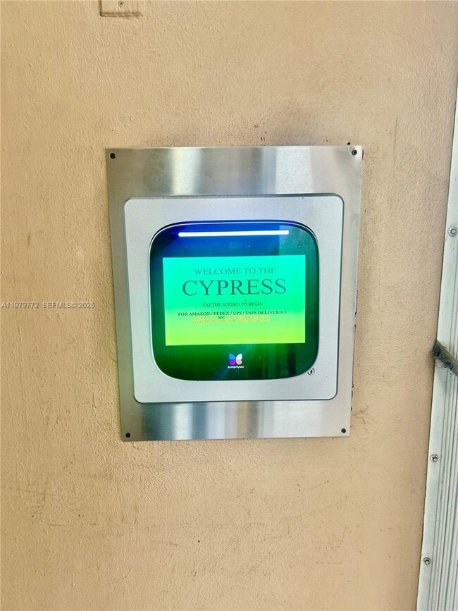 Building Photo - 1200 St Charles Pl