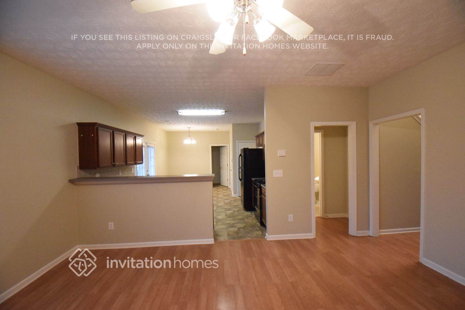 Building Photo - 333 Interlake