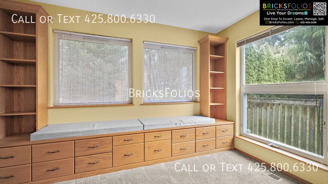 Building Photo - 15638 42nd Ave S