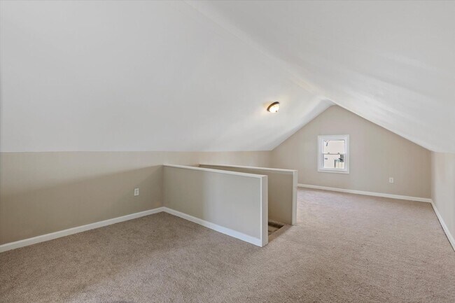 Building Photo - Beautiful three-bedroom single family home...
