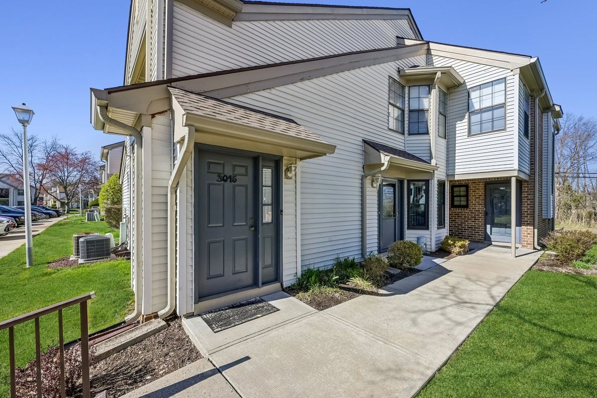 Building Photo - 3015 Lighthouse Ln