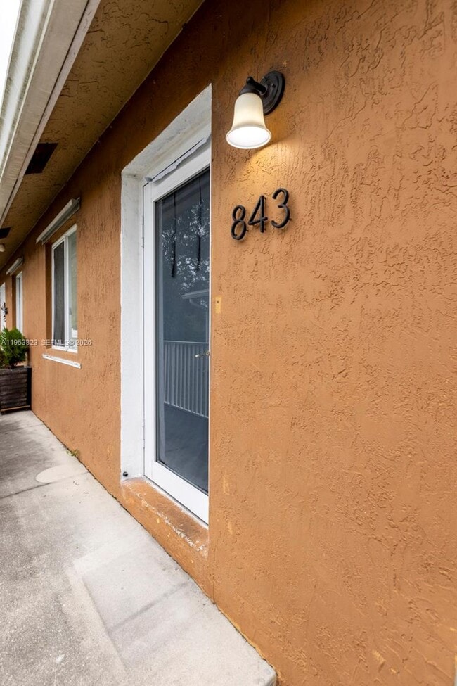 Building Photo - 843 NW 7th St