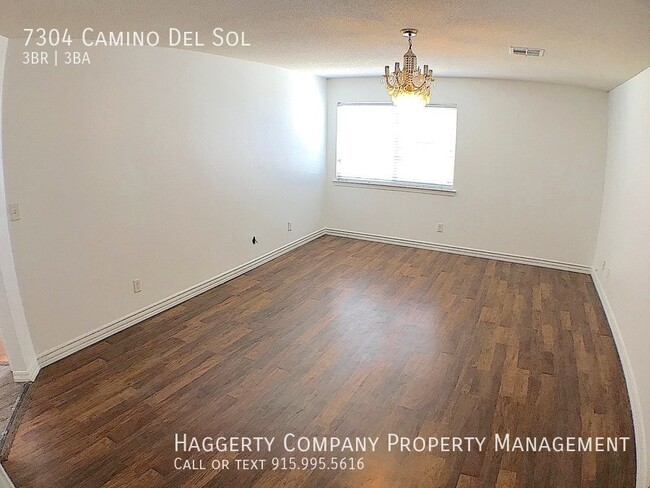 Building Photo - West El Paso 3 bed with Pool!