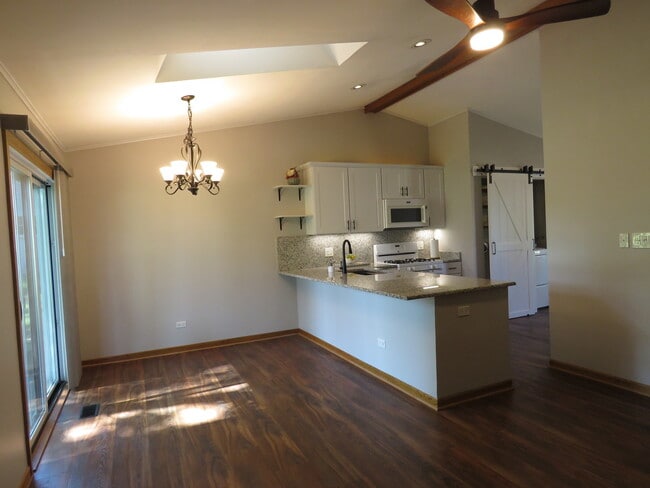 Building Photo - 3451 Waterford Way