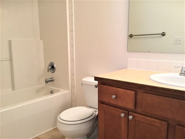 Building Photo - 5100 Balustrade Blvd SE