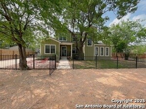 Building Photo - 211 Gibson