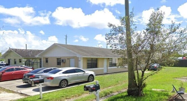 Building Photo - 2416 NW 79th Terrace