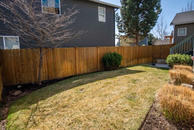 Building Photo - 61416 SE Lana Wy