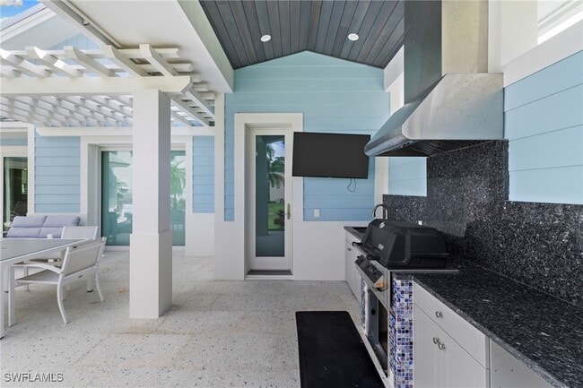 Building Photo - 2961 Sanborn Ave