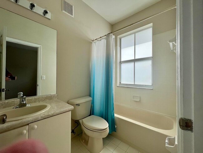 Building Photo - 3507 Shoma Dr