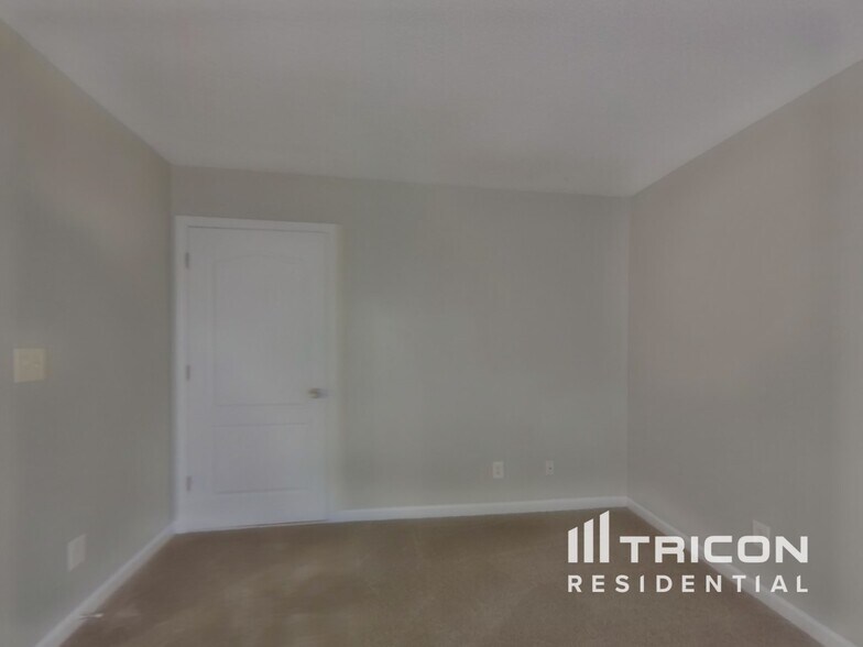 Building Photo - 134 Hunters Chase