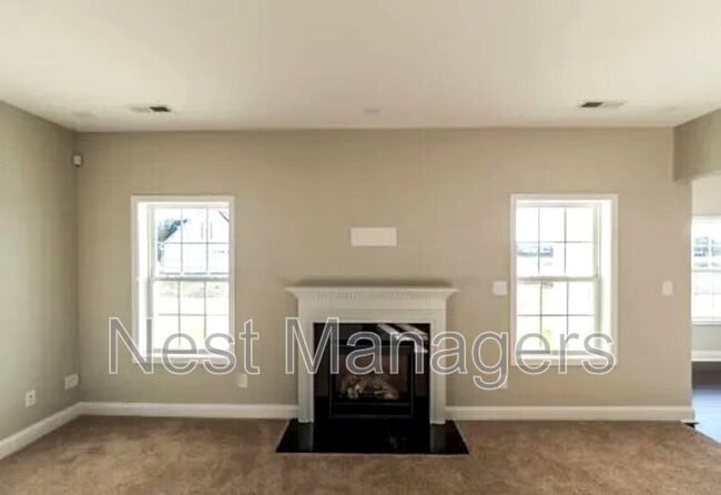 Building Photo - 113 Tellmont St