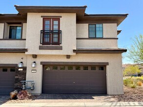 Building Photo - 3 BED 2.5 BATH 2 CAR GARAGE TOWNHOUSE w/ L...