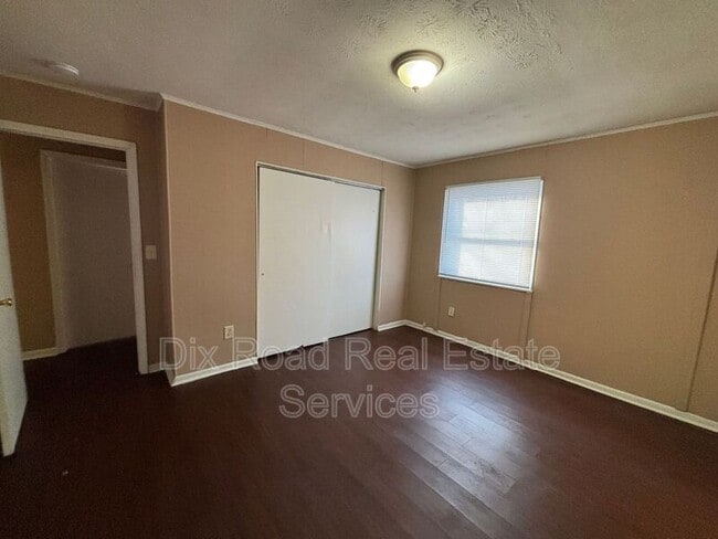 Building Photo - 3004 Finley St