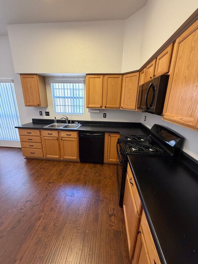 Building Photo - AMERICANA Property Mgmt - Charming 55+ Single-Story in Guard-Gated Los Prados!
